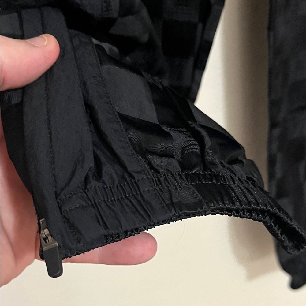 Savage X Fenty Sport Changeover Jogger Checkered Black Green Pants Modern NWT - Picture 4 of 13